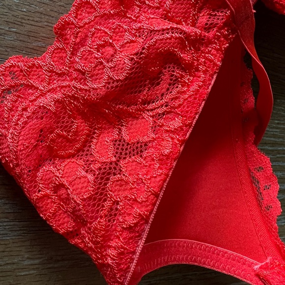 Smart & Sexy Lace Bra 32B NWOT - Picture 3 of 9